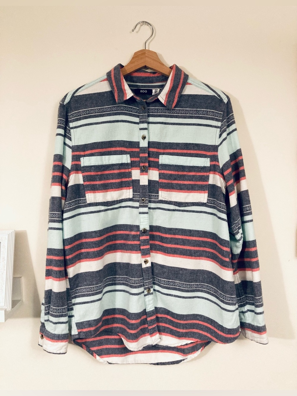 BDG Urban Outfitters Multicolor Stripe Southwestern Button Down Shirt Size M